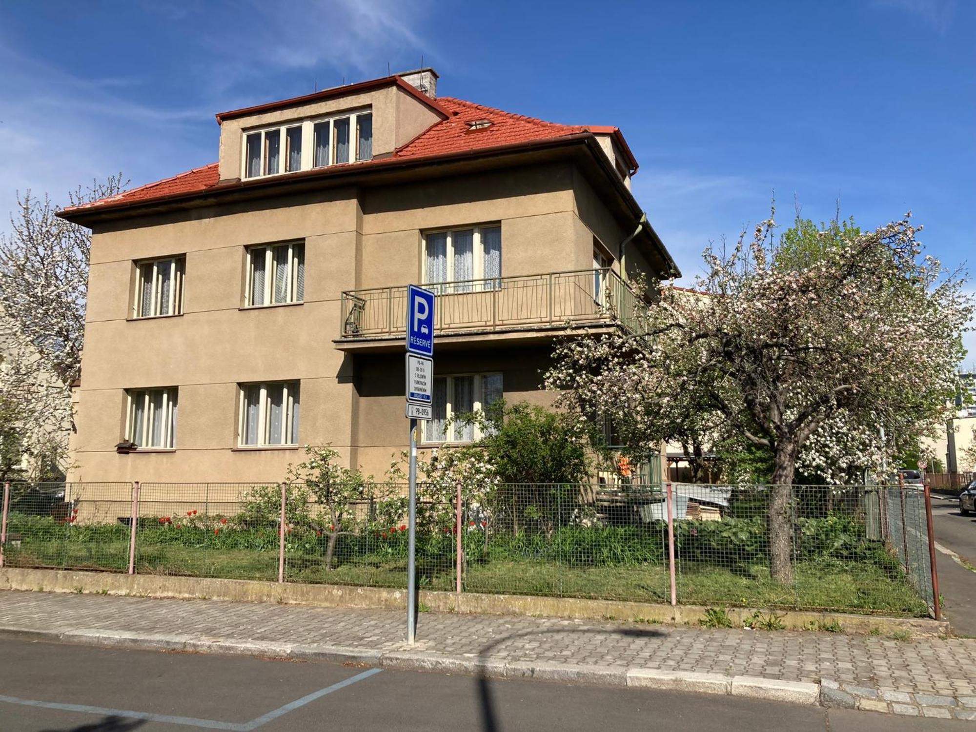 Spacious Apartment - Free Parking! Πράγα Εξωτερικό φωτογραφία